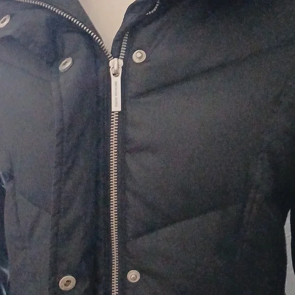 Michael Kors Black Puffer Coat - Picture 2 of 12